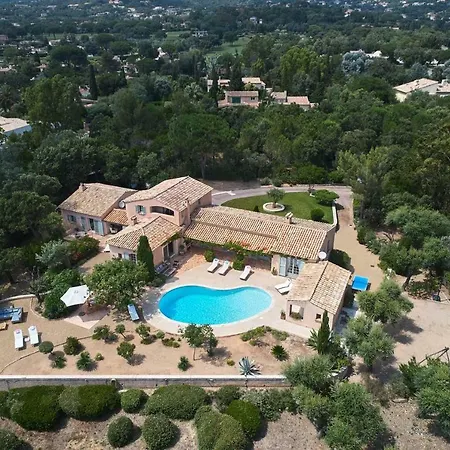 Les Mourlayes Villa